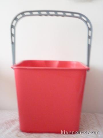 GRAND BAC POUR EAU/MAISON