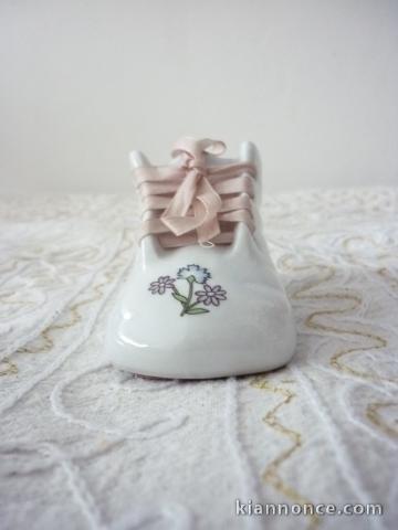 DECORATION/BIBELOT/CHAUSSURE