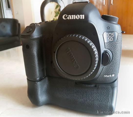 CANON EOS 5D MARK III+GRIP+2Batteries