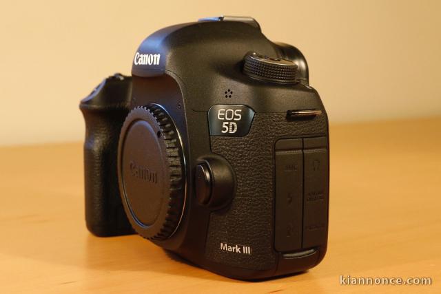 CANON 5D MARK III encore sous garantie