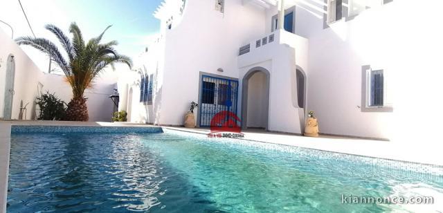 LOCATION ANNUELLE D UNE VILLA AVEC PISCINE MEUBLÉES A MIDOUN DJER