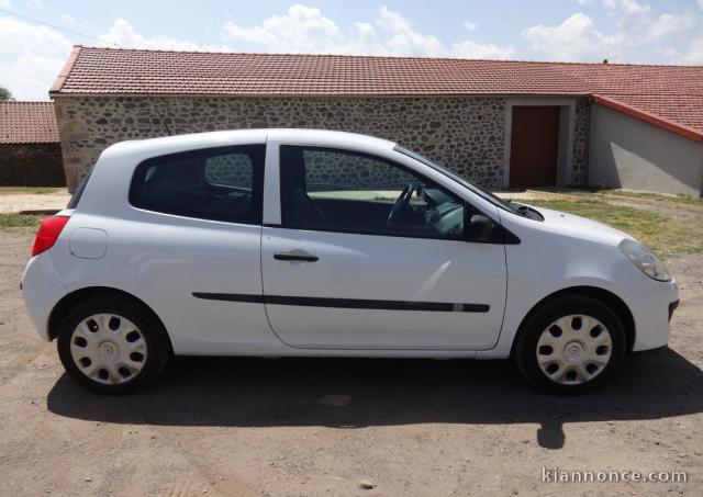RENAULT Clio 1.5 dci 86 cv