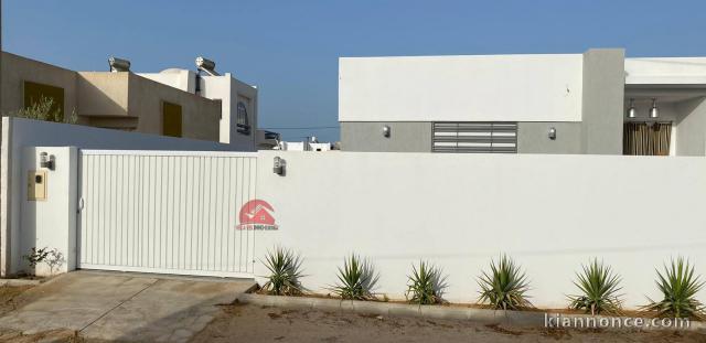 A VENDRE UNE VILLA NEUVE A HOUMT SOUK DJERBA