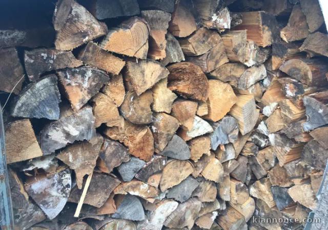 Bois de chauffage bien sec
