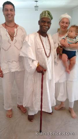 UN MARABOUT VOYANT MÉDIUM GUÉRISSEUR AFRICAIN