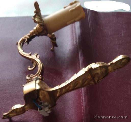 Applique murale en bronze doré 