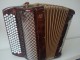 Accord&eacute;on Ballone Burini.