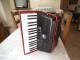 Accordeon "HOHNER" tr&egrave;s simple