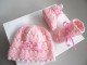 Bonnet, chaussons roses b&eacute;b&eacute;  tricot laine fait main