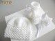 Explication tricot b&eacute;b&eacute;, tuto, bonnet chaussons blanc astra